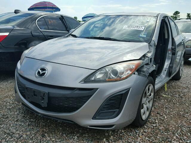 JM1BL1UF3B1439159 - 2011 MAZDA 3 I GRAY photo 2