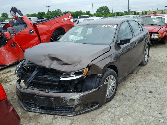 3VW2K7AJ3CM465762 - 2012 VOLKSWAGEN JETTA BASE 棕色 照片 2