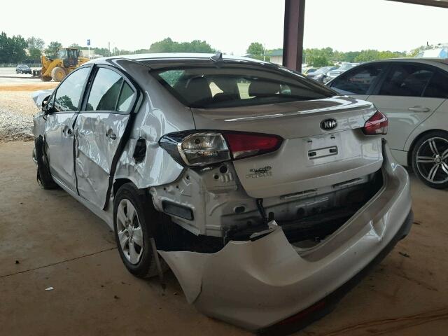 3KPFK4A75HE017032 - 2017 KIA FORTE LX SILVER photo 3