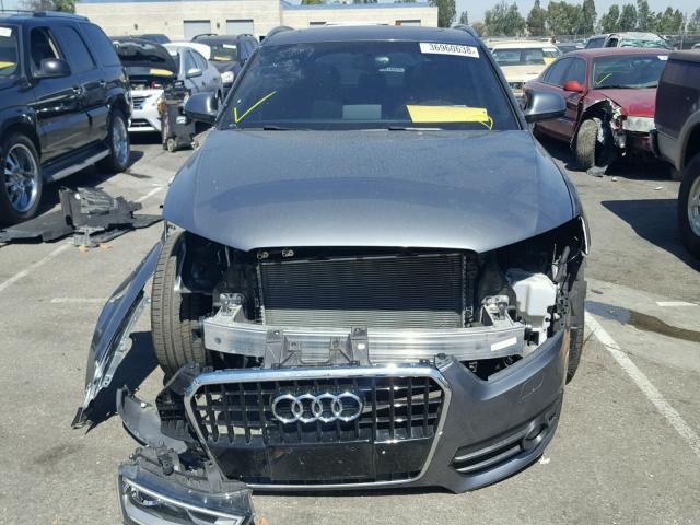 WA1BFCFSXFR002645 - 2015 AUDI Q3 PREMIUM GRAY photo 9