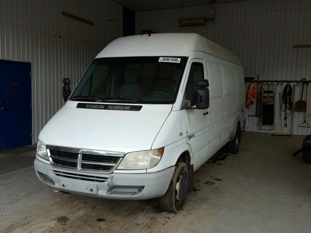 WD0PD544X65941665 - 2006 DODGE SPRINTER 3 WHITE photo 2