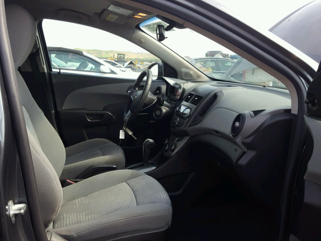 1G1JA5SH3C4171137 - 2012 CHEVROLET SONIC LS BLACK photo 5