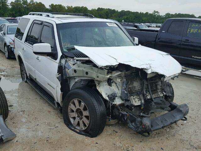 5LMFU27R63LJ15423 - 2003 LINCOLN NAVIGATOR WHITE photo 1