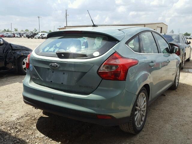 1FAHP3R48CL458318 - 2012 FORD FOCUS BEV TEAL photo 4