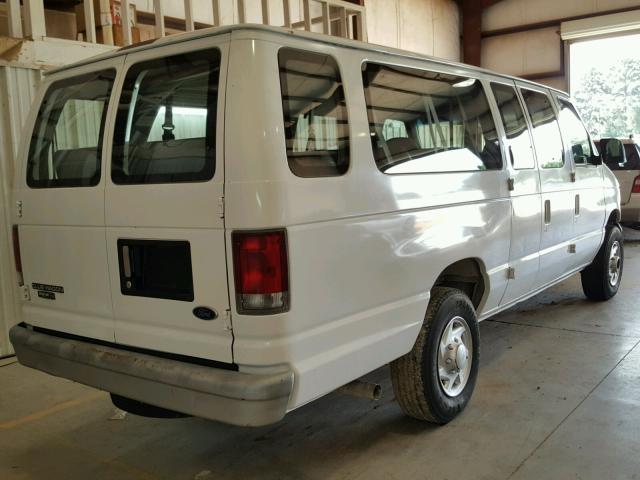 1FBSS31LXWHA45247 - 1998 FORD ECONOLINE WHITE photo 4