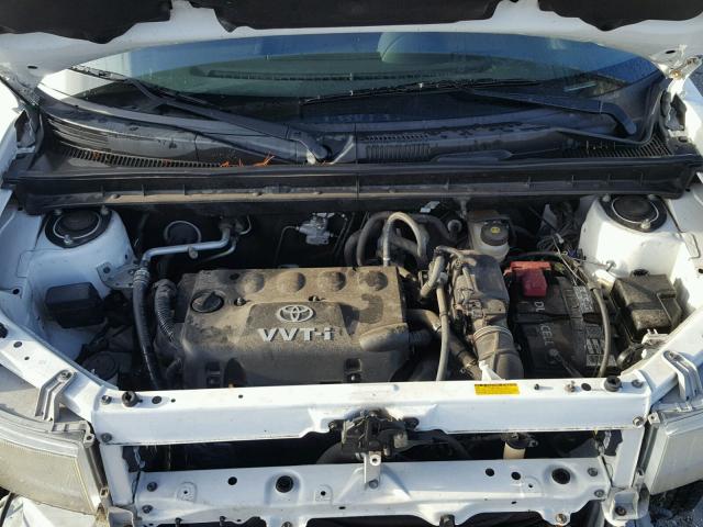 JTLKT334464118090 - 2006 TOYOTA SCION XB WHITE photo 7