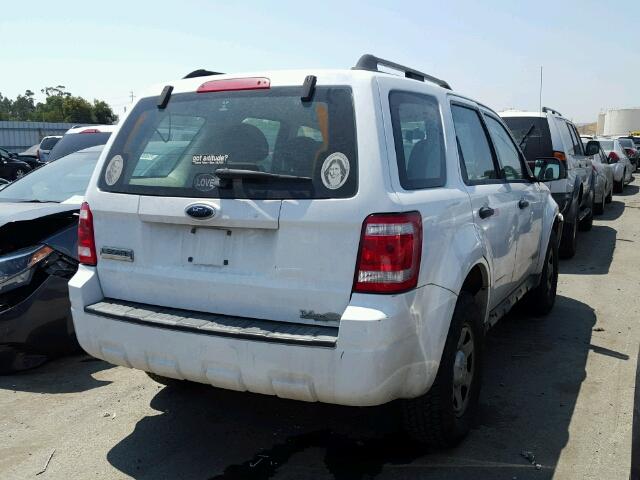 1FMCU02Z48KB77871 - 2008 FORD ESCAPE XLS WHITE photo 4