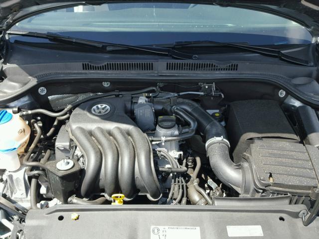 3VW1K7AJ2FM269232 - 2015 VOLKSWAGEN JETTA BASE 石墨色 照片 7