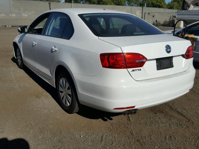 3VW2K7AJ0DM274866 - 2013 VOLKSWAGEN JETTA BASE Սպիտակ լուսանկար 3