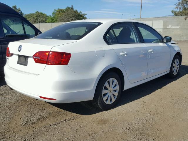 3VW2K7AJ0DM274866 - 2013 VOLKSWAGEN JETTA BASE Սպիտակ լուսանկար 4