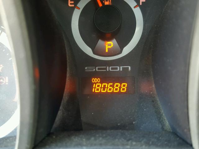 JTKJF5C76B3015587 - 2011 TOYOTA SCION TC 灰色 照片 8