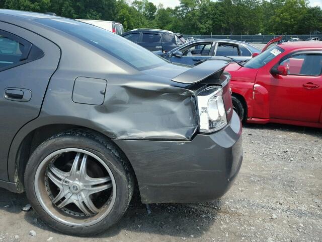 2B3CA3CV8AH127855 - 2010 DODGE CHARGER SX GRAY photo 9