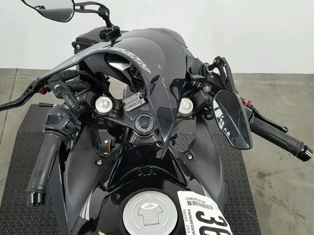 MLHMC4109C5201589 - 2012 HONDA CBR250 R BLACK photo 8