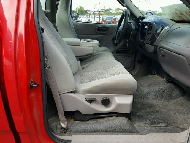 1FTRF17262KD88667 - 2002 FORD F150 RED photo 5