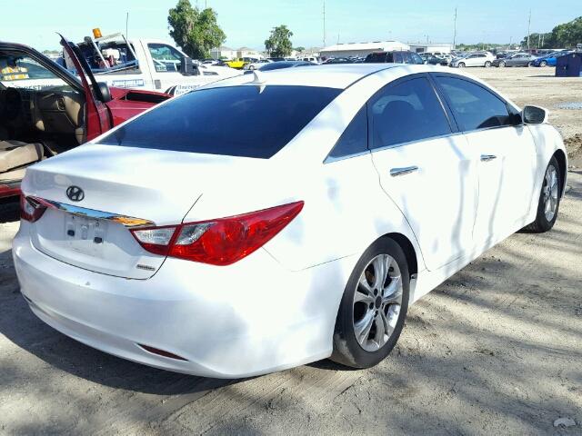 5NPEC4ACXBH009890 - 2011 HYUNDAI SONATA SE/ WHITE photo 4