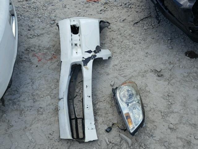 1G1ZH57B084247116 - 2008 CHEVROLET MALIBU 1LT WHITE photo 9