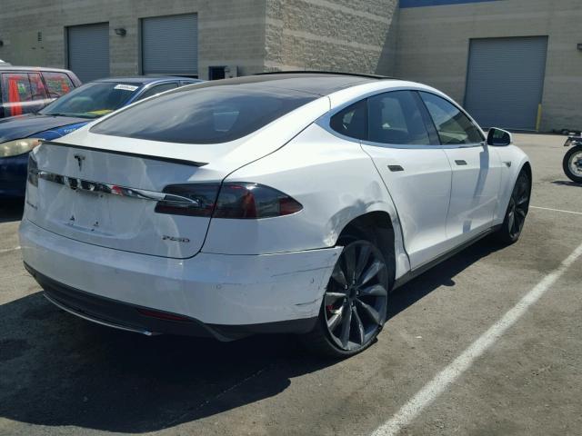 5YJSA1H27EFP69167 - 2014 TESLA MODEL S 白色 照片 4