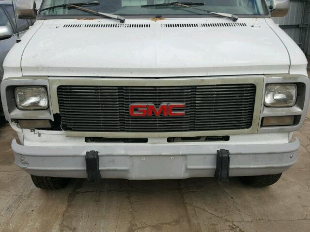 1GTHG39K3SF525848 - 1995 GMC VANDURA G3 WHITE photo 7