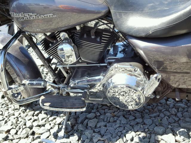 1HD1KRM13EB652899 - 2014 HARLEY-DAVIDSON FLHXS STRE SILVER photo 7