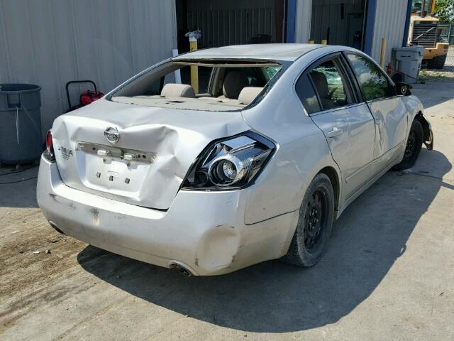 1N4AL2AP4AN445550 - 2010 NISSAN ALTIMA BAS SILVER photo 4