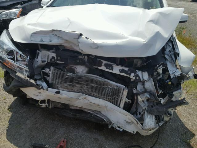 1G11C5SA3DU100101 - 2013 CHEVROLET MALIBU 1LT 白色 照片 9