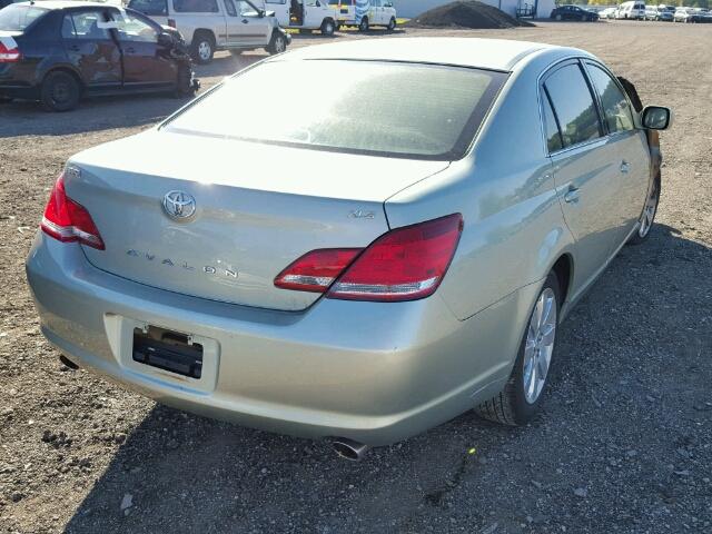 4T1BK36BX7U224629 - 2007 TOYOTA AVALON XL/ GREEN photo 4