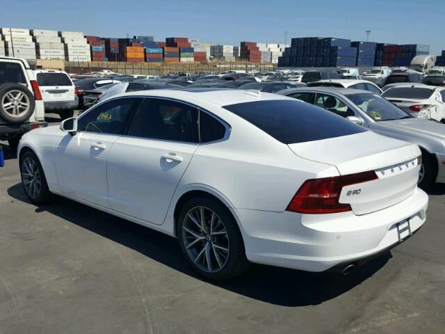 LVY982AKXJP004490 - 2018 VOLVO S90 T5 WHITE photo 3