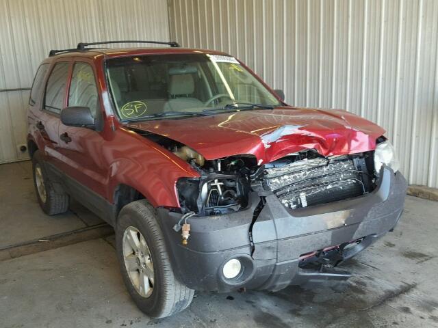 1FMCU93135KD54063 - 2005 FORD ESCAPE XLT RED photo 1