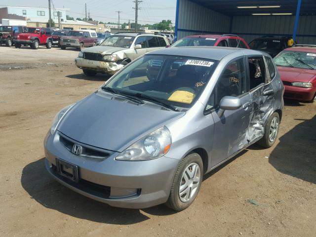 JHMGD37488S003708 - 2008 HONDA FIT GRAY photo 2