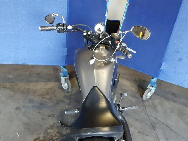 5VPLB36N1F3039703 - 2015 VICTORY MOTORCYCLES GUNNER Boz foto 5