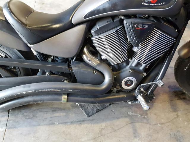 5VPLB36N1F3039703 - 2015 VICTORY MOTORCYCLES GUNNER Boz foto 7