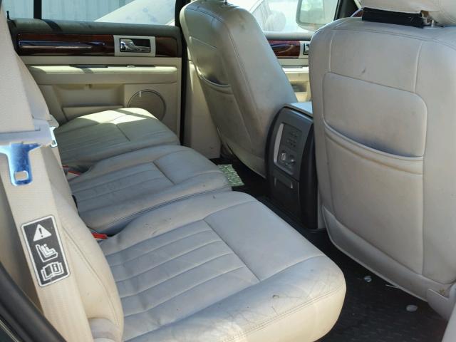 5LMFU28RX3LJ03144 - 2003 LINCOLN NAVIGATOR Schwarz Foto 6
