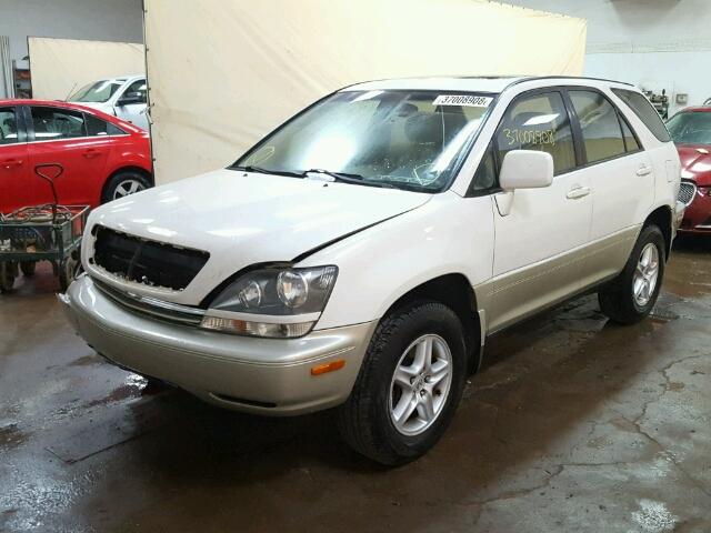 JT6HF10UXX0054577 - 1999 LEXUS RX 300 WHITE photo 2