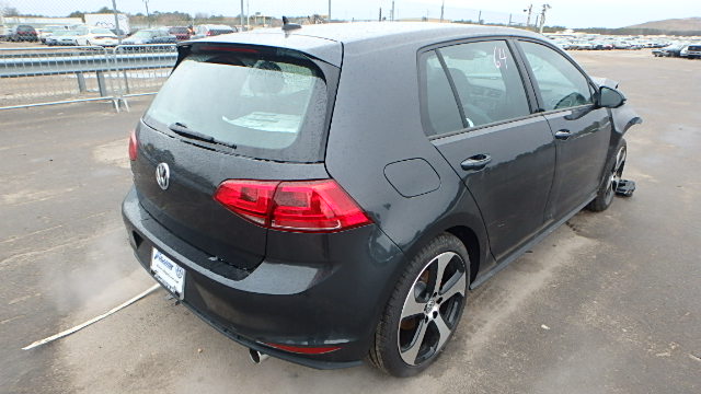 3VW5T7AU6FM017010 - 2015 VOLKSWAGEN GTI BLACK photo 4