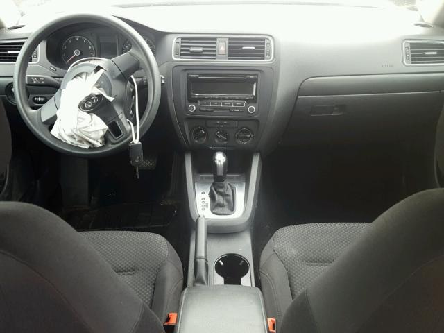 3VW2K7AJ8EM315570 - 2014 VOLKSWAGEN JETTA BASE 白色 照片 9