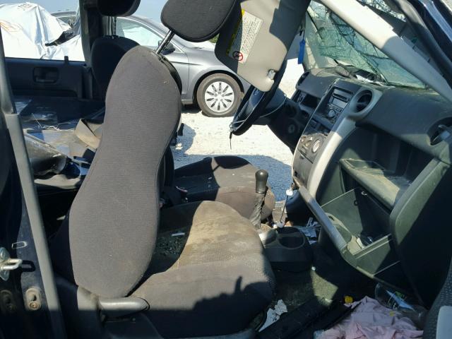 JTLKT334450172172 - 2005 TOYOTA SCION XB Blau Foto 5