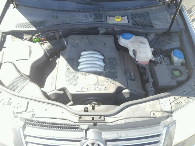 WVWRH63B84P009641 - 2004 VOLKSWAGEN PASSAT GLX 蓝色 照片 7