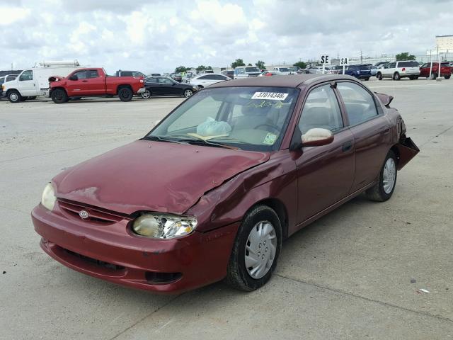 KNAFB121815067270 - 2001 KIA SEPHIA BAS MAROON photo 2