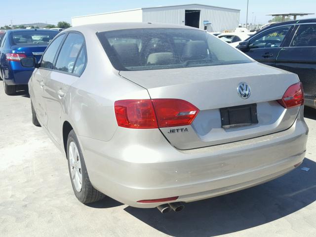 3VW2K7AJ9DM206405 - 2013 VOLKSWAGEN JETTA BASE 金色 照片 3