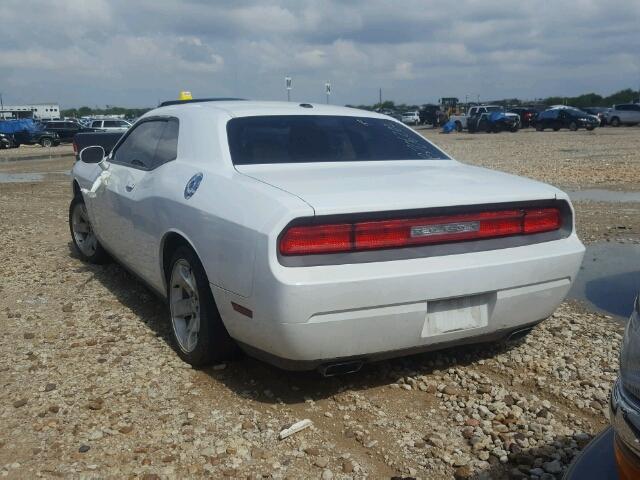 2C3CDYAG9DH511739 - 2013 DODGE CHALLENGER WHITE photo 3