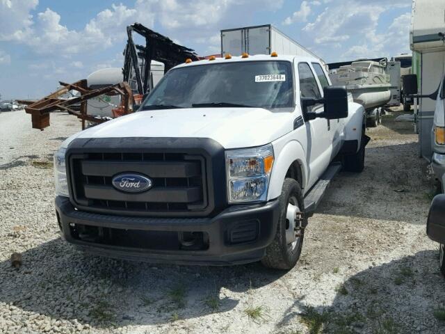 1FT8W3C66GED28376 - 2016 FORD F350 SUPER WHITE photo 2