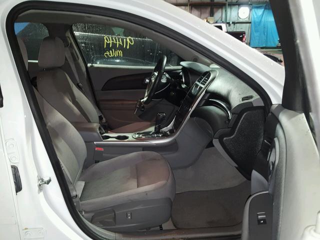 1G11B5SA0DF345994 - 2013 CHEVROLET MALIBU LS WHITE photo 5