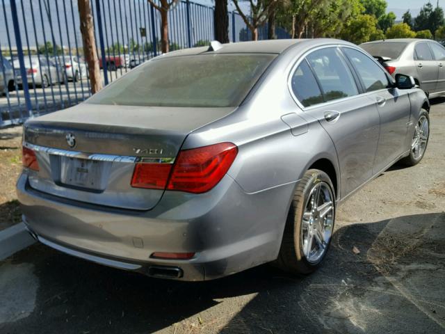 WBAKA4C58CC613892 - 2012 BMW 740 I GRAY photo 4