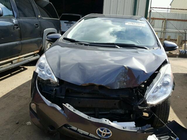 JTDKDTB37D1546431 - 2013 TOYOTA PRIUS C GRAY photo 9