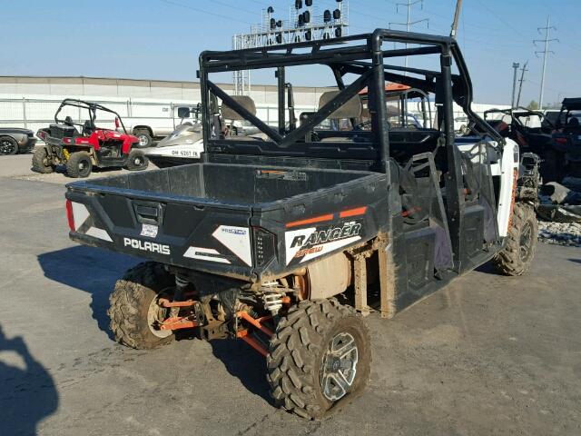 4XARUE876FB939877 - 2015 POLARIS RANGER CRE WHITE photo 4