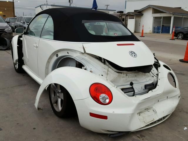 3VWFF31Y17M421809 - 2007 VOLKSWAGEN NEW BEETLE WHITE photo 3