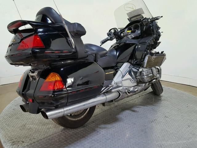 1HFSC47043A200784 - 2003 HONDA GL1800 BLACK photo 8