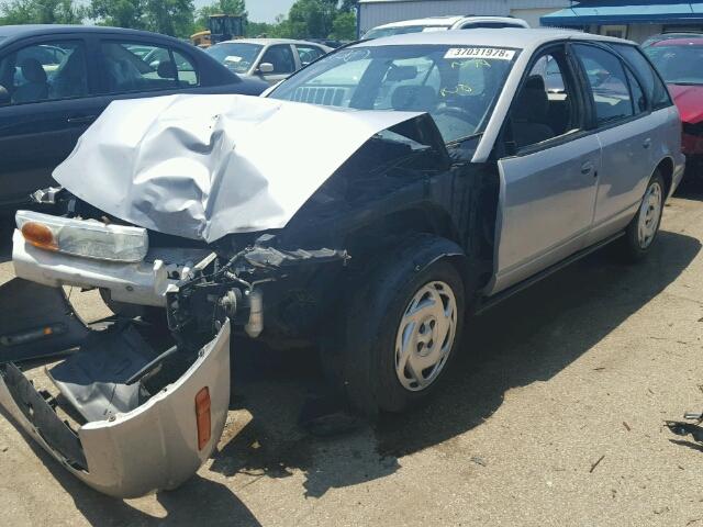 1G8ZJ82741Z237191 - 2001 SATURN SW2 SILVER photo 2