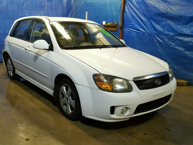 KNAFE161685010223 - 2008 KIA SPECTRA5 5 WHITE photo 1