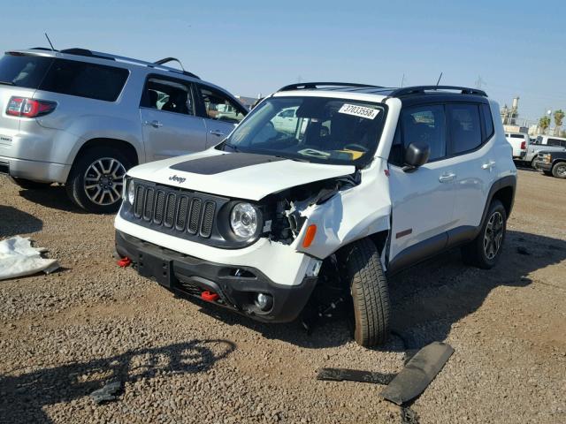 ZACCJBCB2HPG30112 - 2017 JEEP RENEGADE T WHITE photo 2